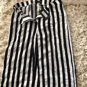 Pretty Little Thing Wide Leg Trouser